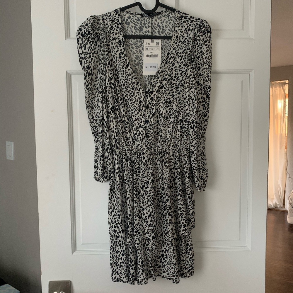 🌟Beautiful leopard Zara dress 🐆 - Picture 2 of 2
